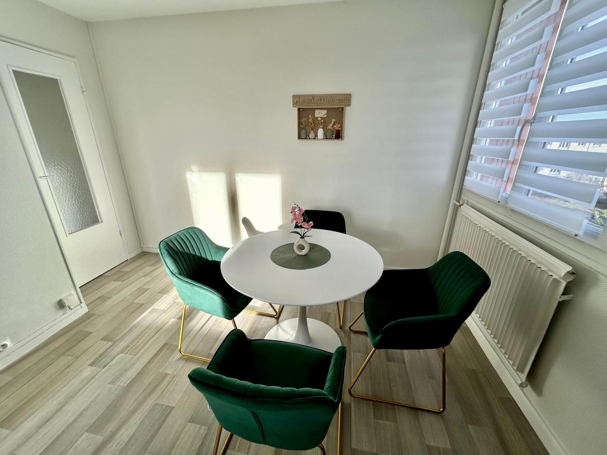 Appartement Cocon Cosy Et Verdoyant - Private Parking, Breakfast, Wifi, Netflix Caen